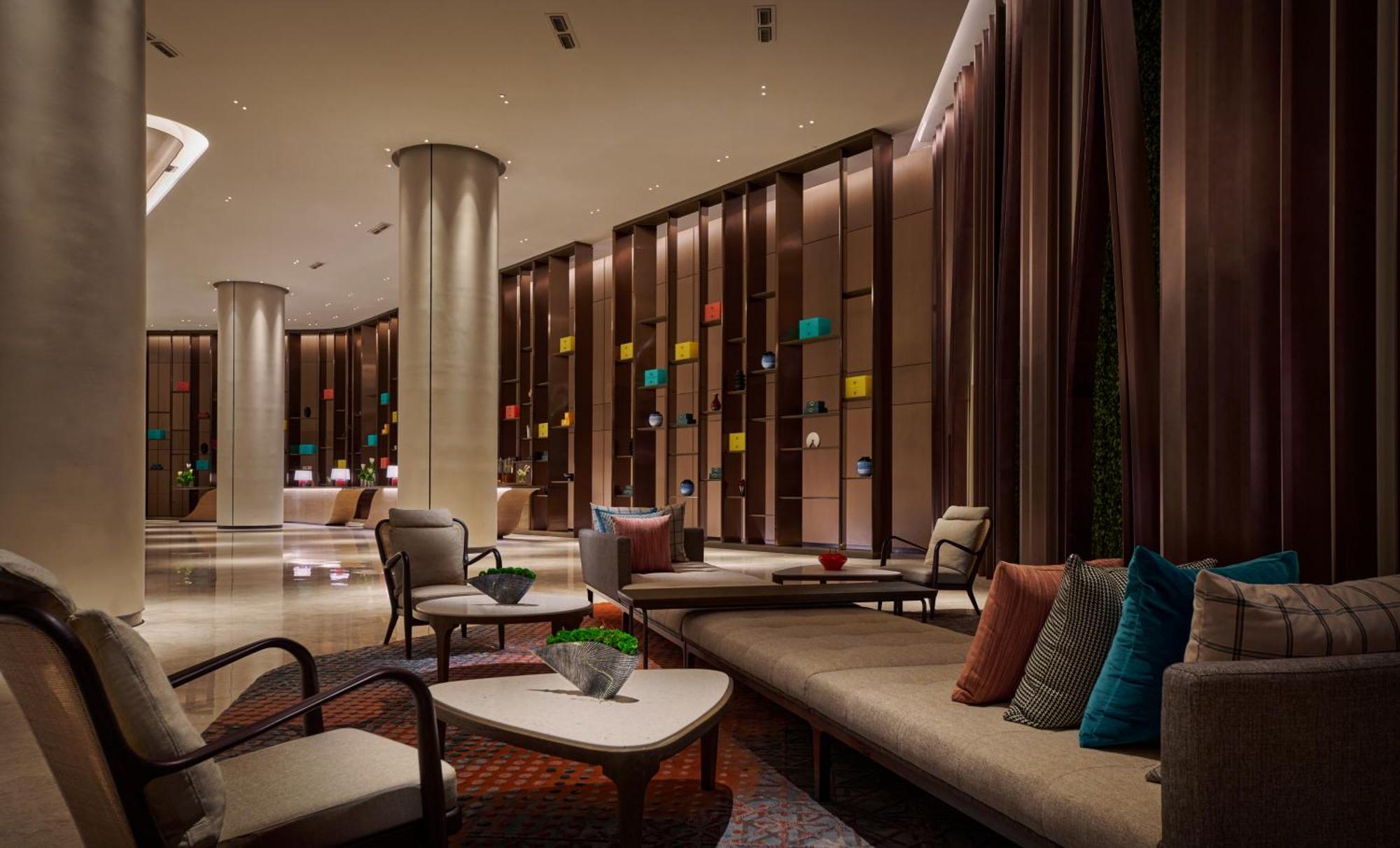 Amari SPICE Penang Hotel Bayan Lepas Bagian luar foto The lobby of the hotel
