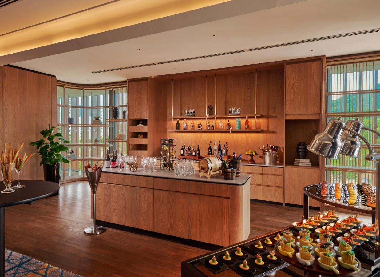 Amari SPICE Penang Hotel Bayan Lepas Bagian luar foto The Club at KLIA
