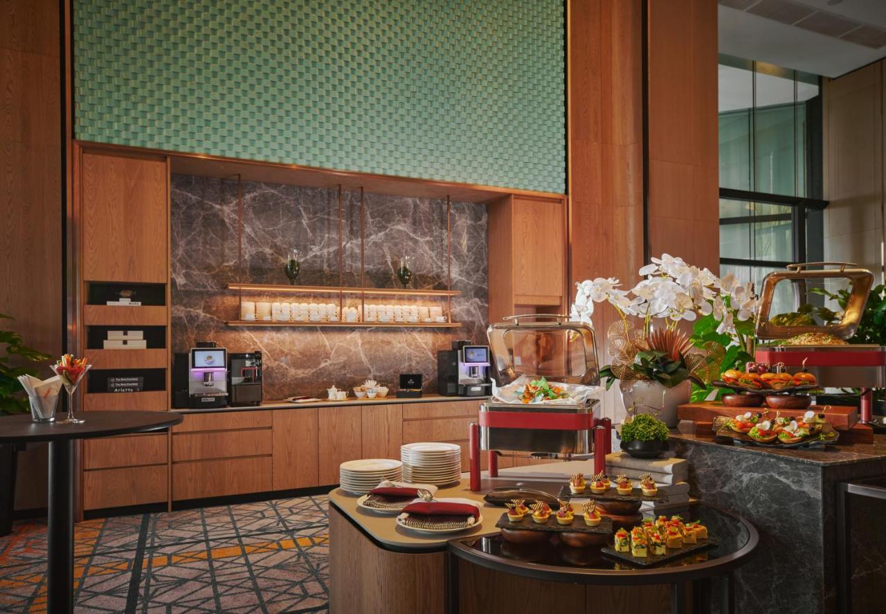 Amari SPICE Penang Hotel Bayan Lepas Bagian luar foto The Coffee Bar